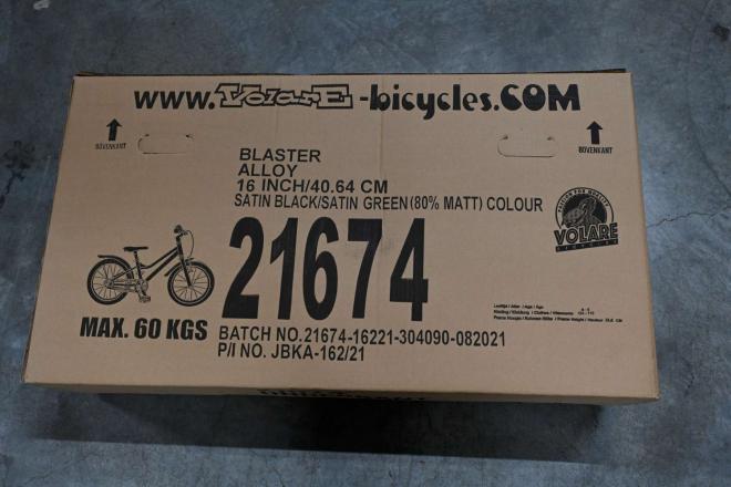 Volare Blaster Bicyclette pour enfants - Garçons - 16 pouces - Noir/Vert - Prime Collection