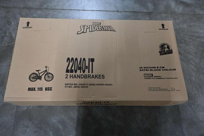 Spider-Man - Vélo pour enfants - Garçons - 20 pouces - Noir mat - 2 Freins à Main